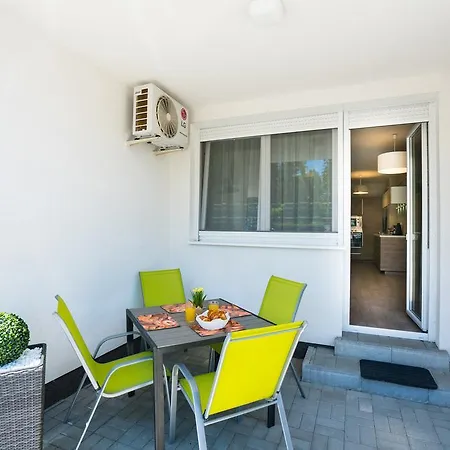 Blue Appartman שיופוק