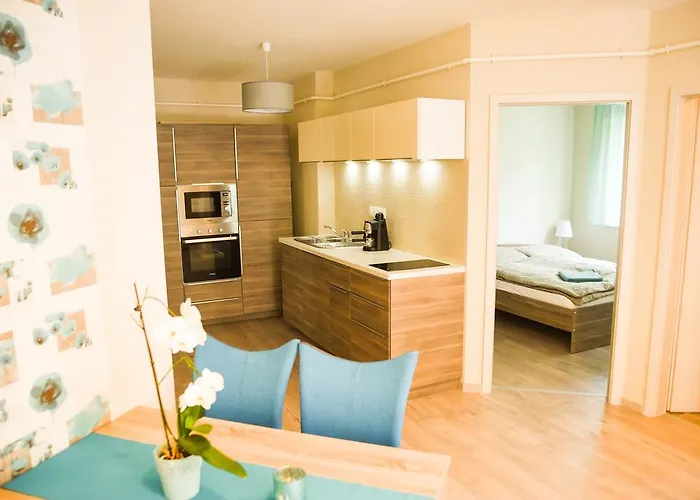 아파트 Blue Appartman