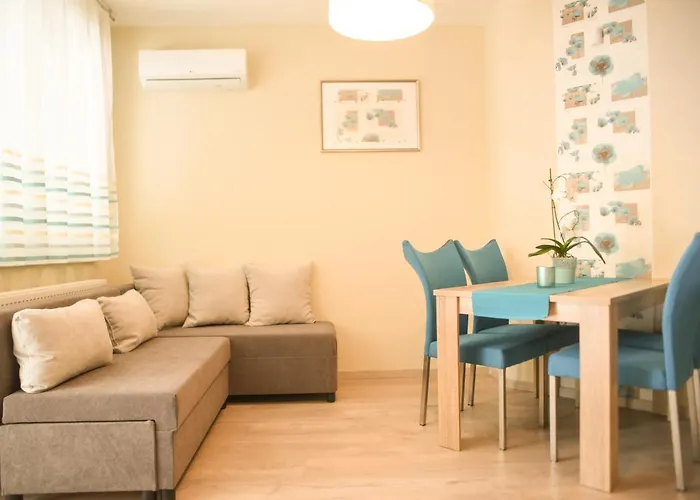 아파트 Blue Appartman